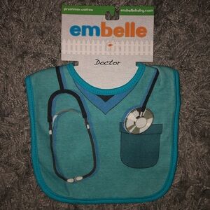 Embelle Doctor Bib, New